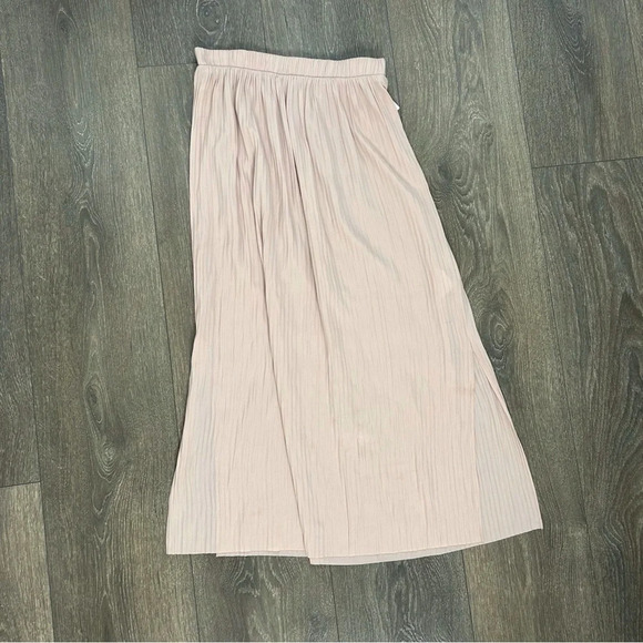 Aritzia Wilfred Celesse Pleated Midi Skirt Side Slit High Rise Waist Pink XXS - Picture 4 of 11